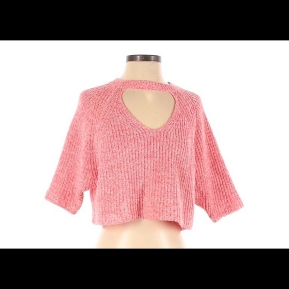 UO Silence and Noise Cropped Sexy Keyhole Sweater - Picture 1 of 2